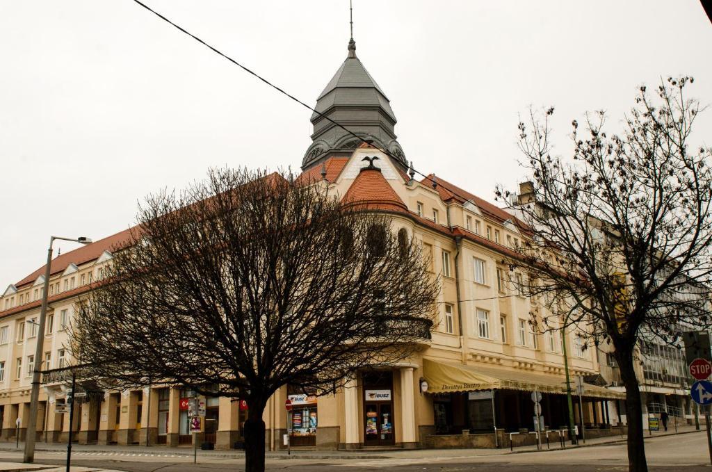 Hotel Dorottya Kaposvár Exterior photo